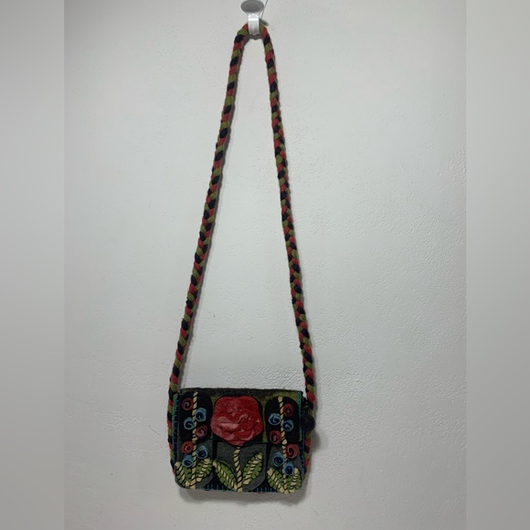 Rising Tide Felted Wool Floral Purse Red Rose green and blue accents shoulder - Picture 2 of 12